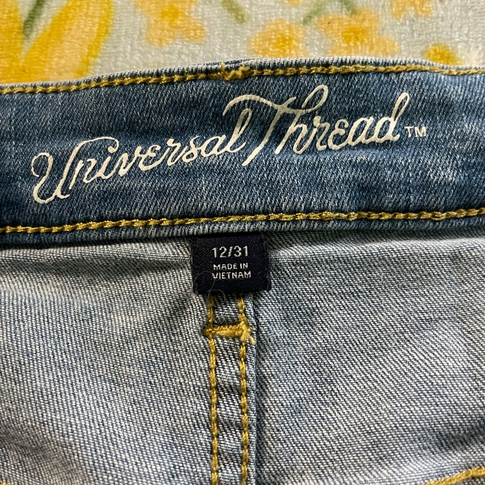 Shorts - Picture 2 of 2